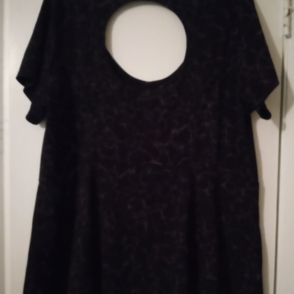 Torrid Women's Black Lace Top Size2 - Picture 2 of 7